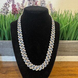 SLIVER AND BLUE CUBAN NECKLACE NY7